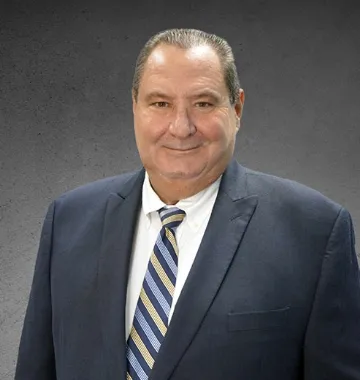 Ricardo Ríos Bolívar headshot